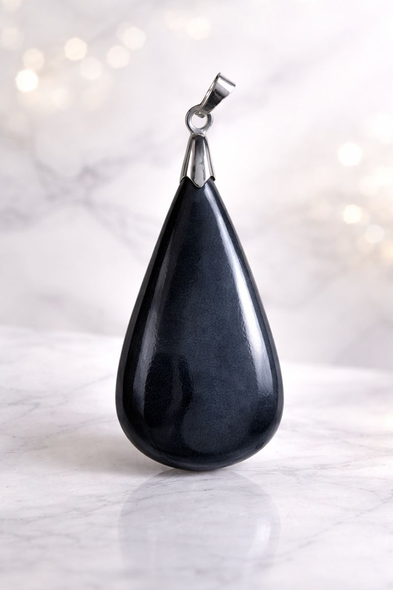 Pendentif hématite en pierre naturelle en forme de goutte avec bélière en argent