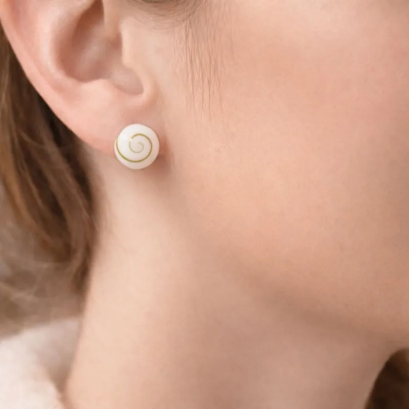 boucles d’oreilles oeil de sainte lucie shiva portées