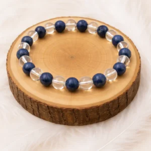 Bracelet anti migraine lapis lazuli et cristal de roche sur support bois