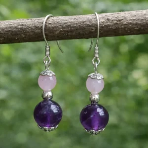 Boucles Améthyste Quartz Rose en argent suspendues sur branche