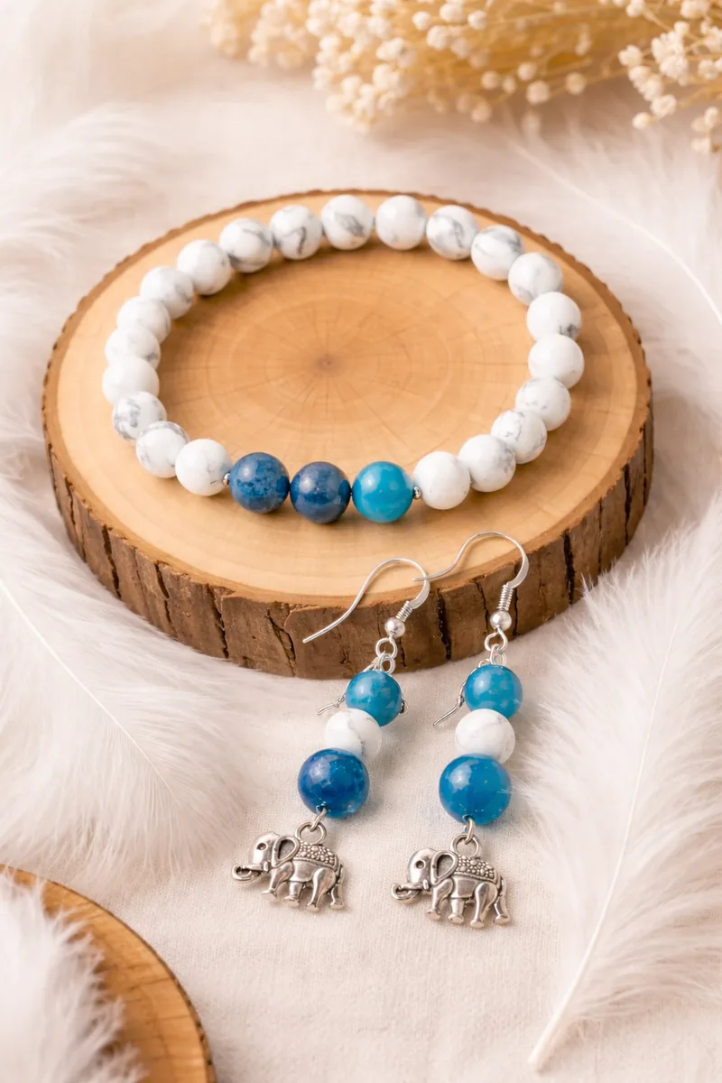 Pack minceur apatite howlite avec bracelet et boucles d’oreilles sur rondin en bois