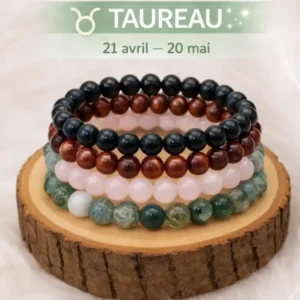 Bracelet en pierres naturelles posé sur un rondin en bois, avec le bandeau “Taureau 21 avril – 20 mai”.